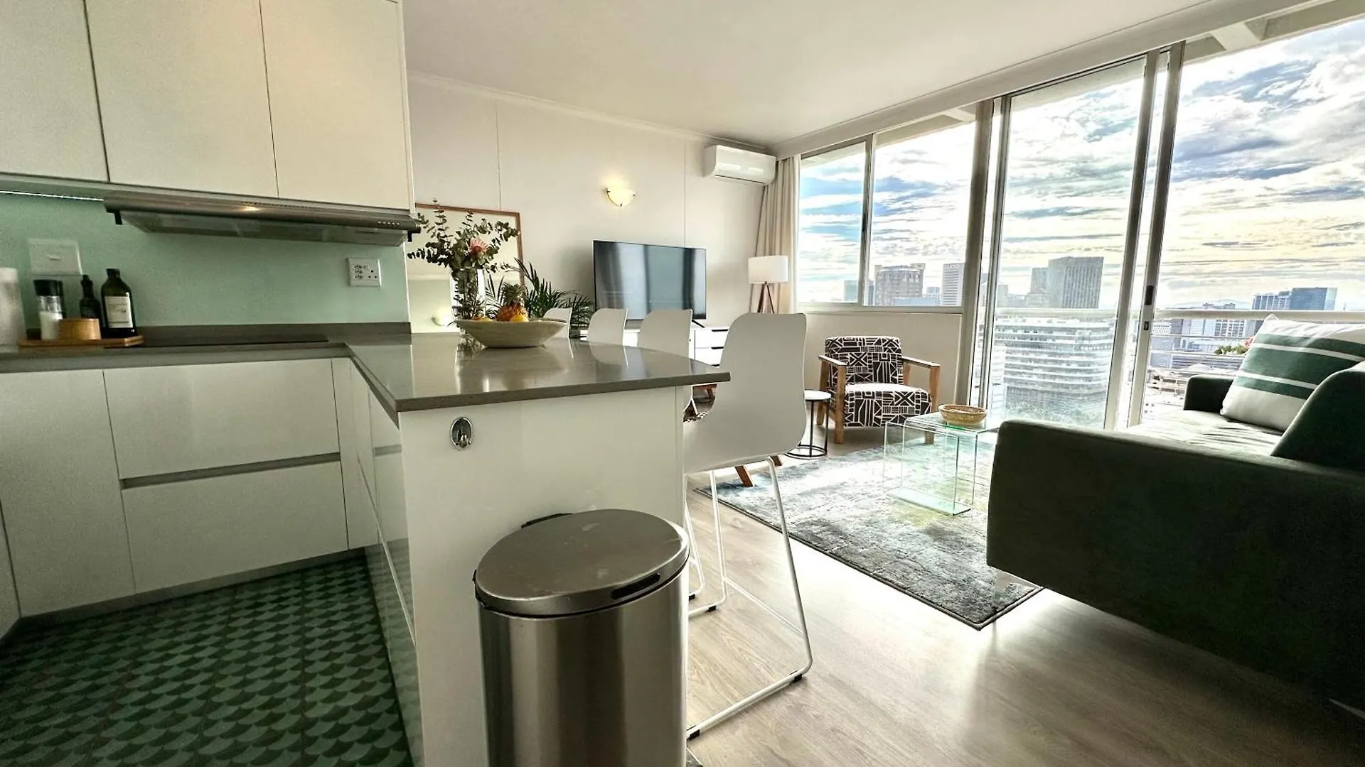 City Vista Views & Light Sparkle Cape Town 0*,