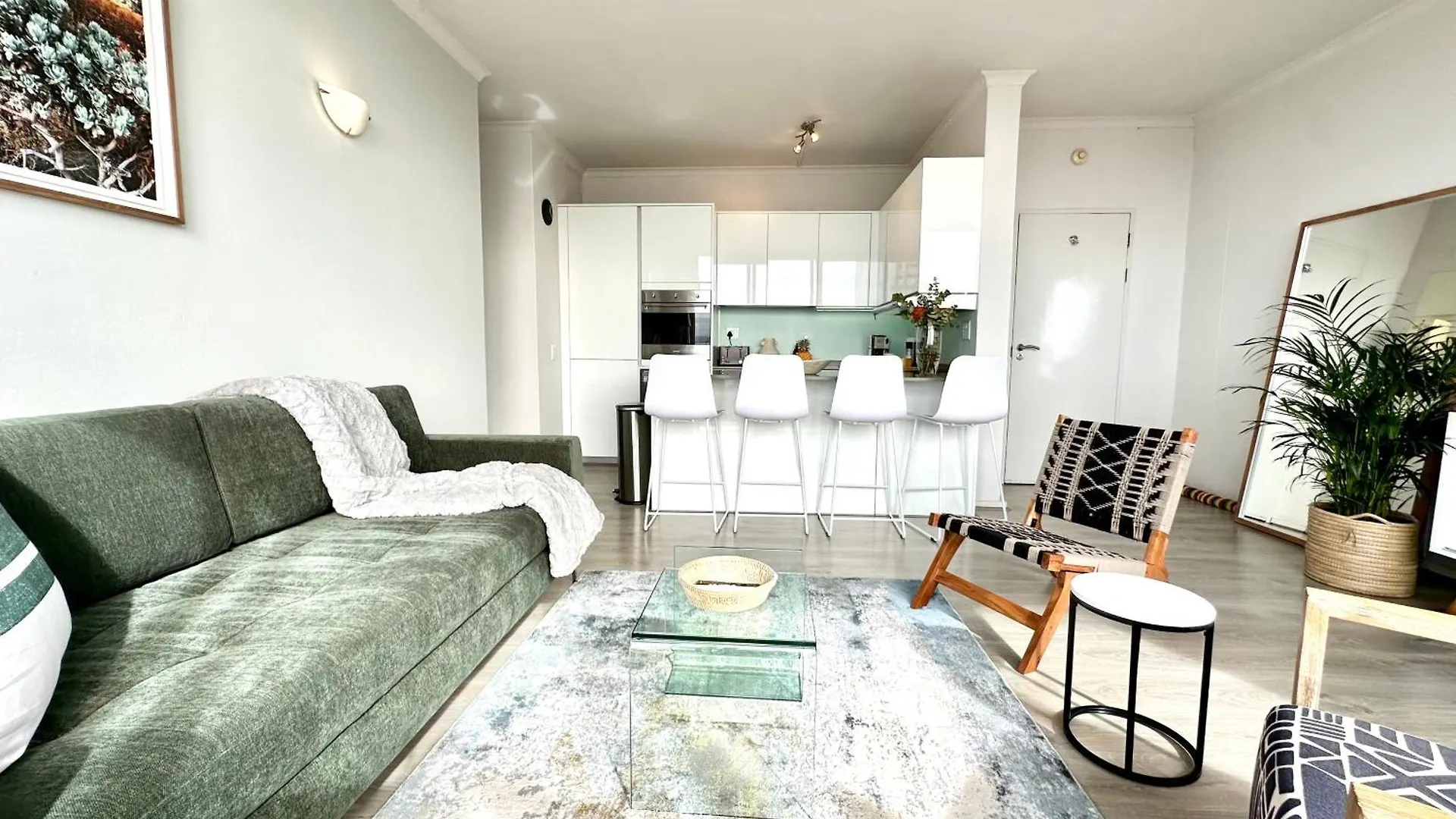 City Vista Views & Light Sparkle Cape Town Apartment